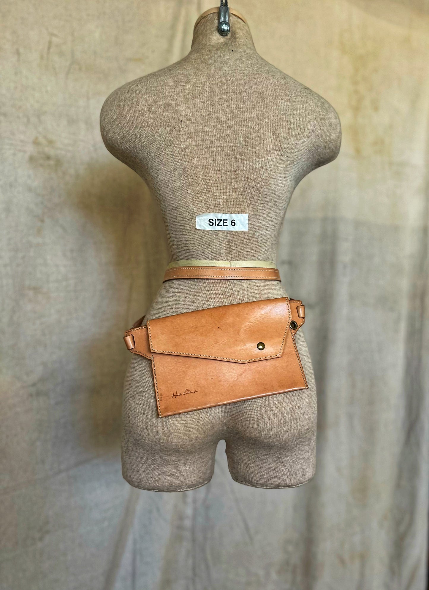 " Gitana gitana " fanny pack